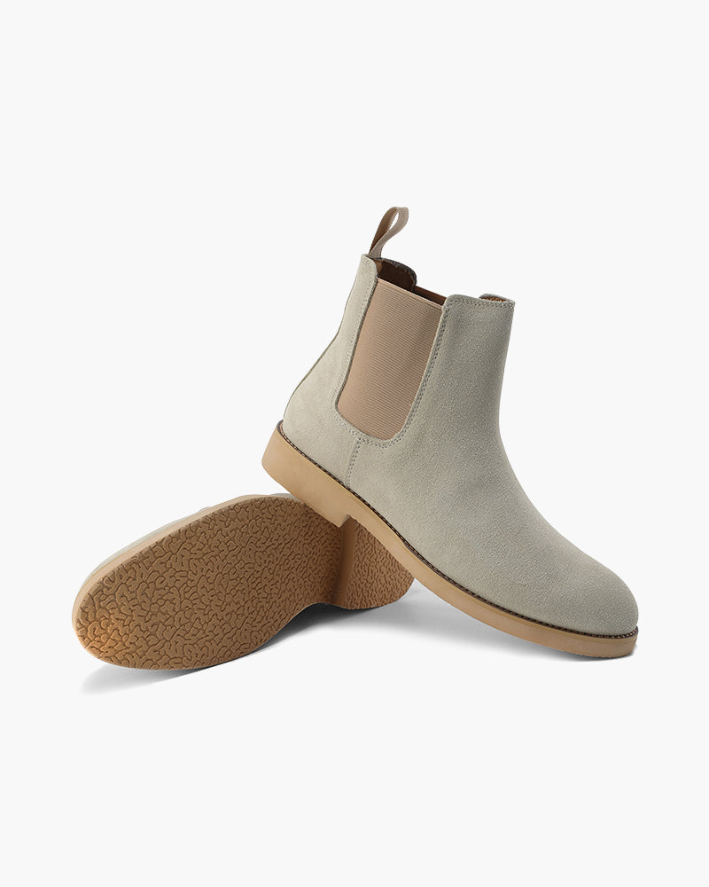 Classic Chelsea Boots with a Timeless Elegance